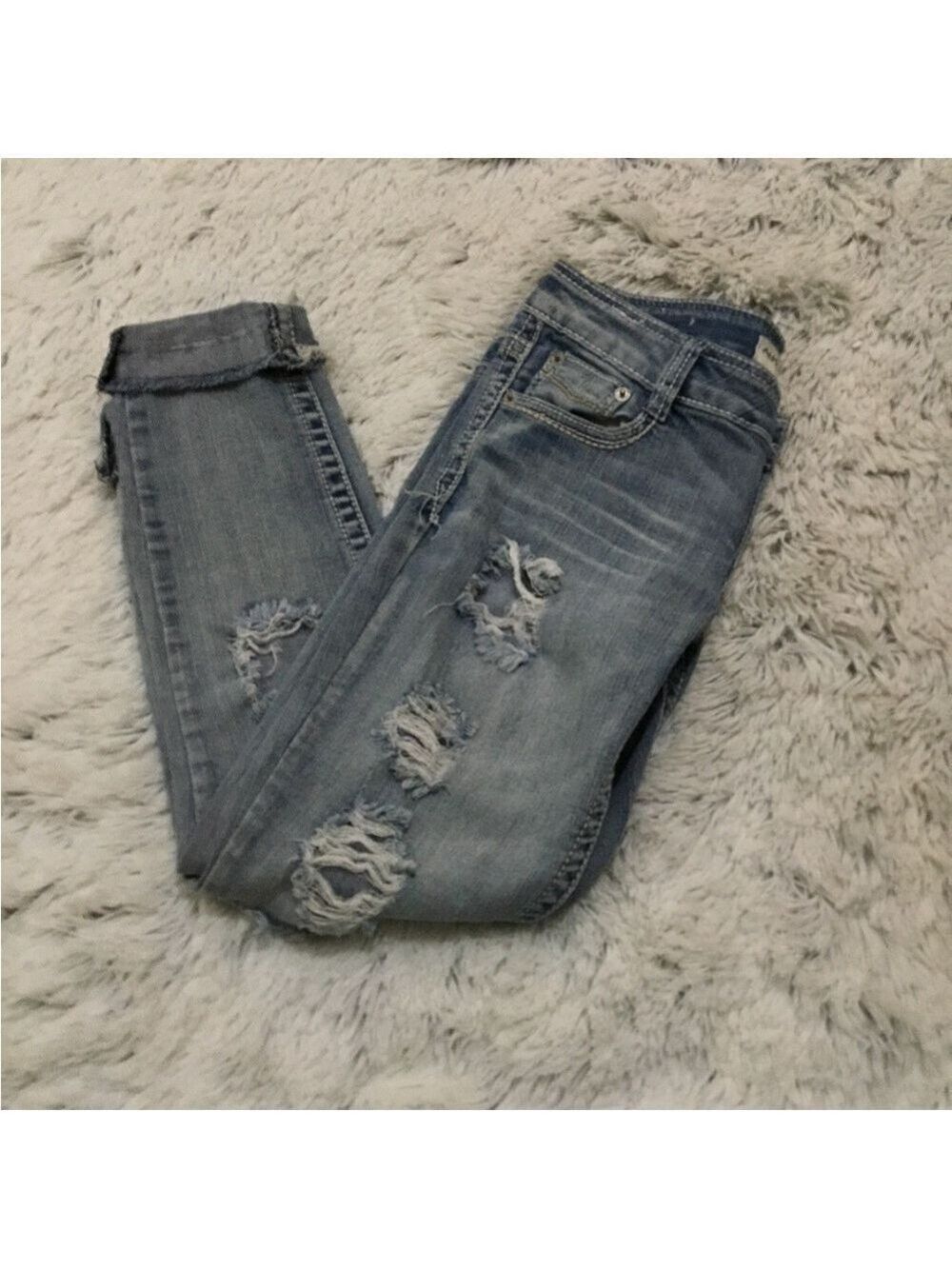 Almost Famous Premium  button closure jeans Woman’s juniors size 1 light…
